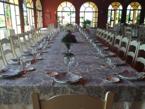 Mesa imperial para comunión en Dehesa Bolaños