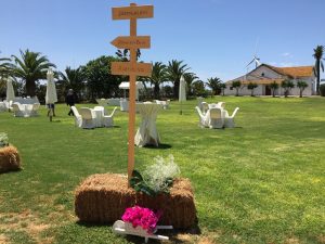 Cartel indicaciones - Boda Tamara & Borja en Dehesa Bolaños