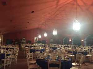 Cena en el salón - Boda Ana & Pablo en Dehesa Bolaños