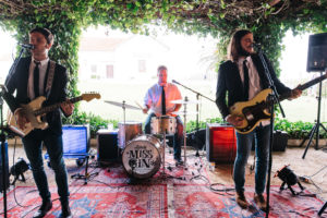 DJ Miss Gin - Boda Inma & Ronan en Dehesa Bolaños